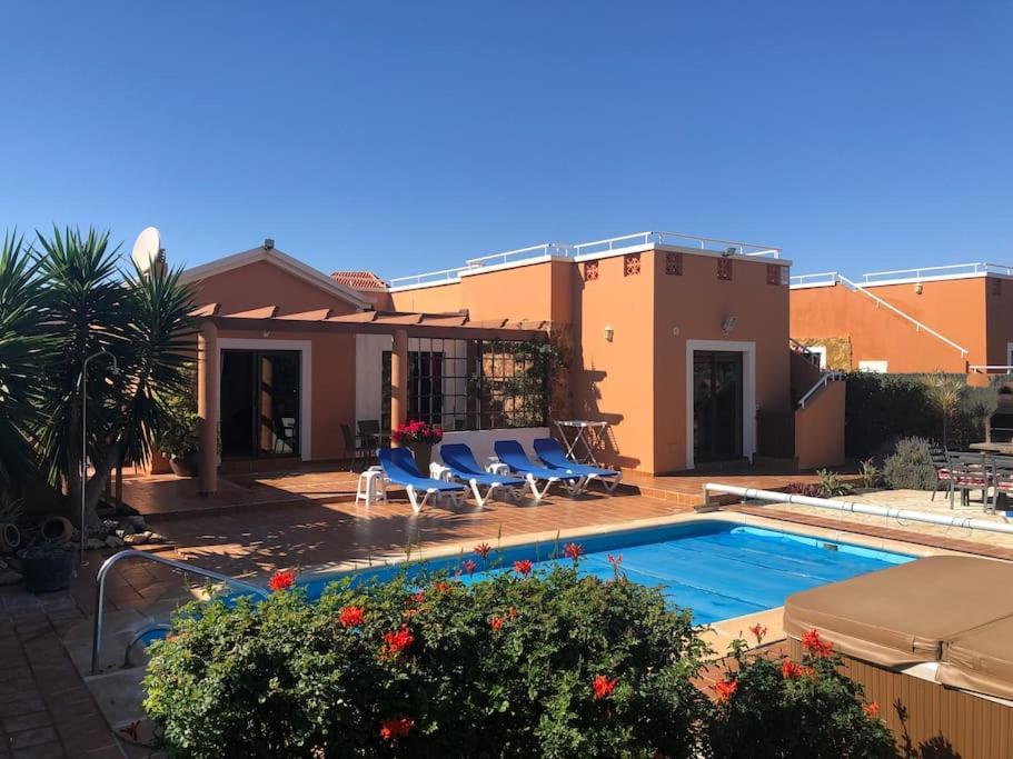 Villa Casa Piedra, Luxury Family Front Line Golf, Hot Tub,Pool Table, 8 Pers, Caleta De Fuste Esterno foto